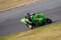 anglesey-no-limits-trackday;anglesey-photographs;anglesey-trackday-photographs;enduro-digital-images;event-digital-images;eventdigitalimages;no-limits-trackdays;peter-wileman-photography;racing-digital-images;trac-mon;trackday-digital-images;trackday-photos;ty-croes
